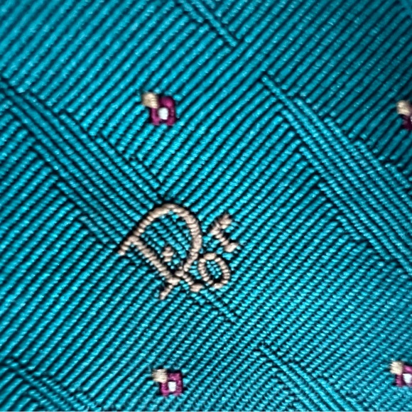 Authentic Christian Dior Men’s Tie With Dior Embroidered Logo 55” L x 3-1/2” W - Picture 13 of 13